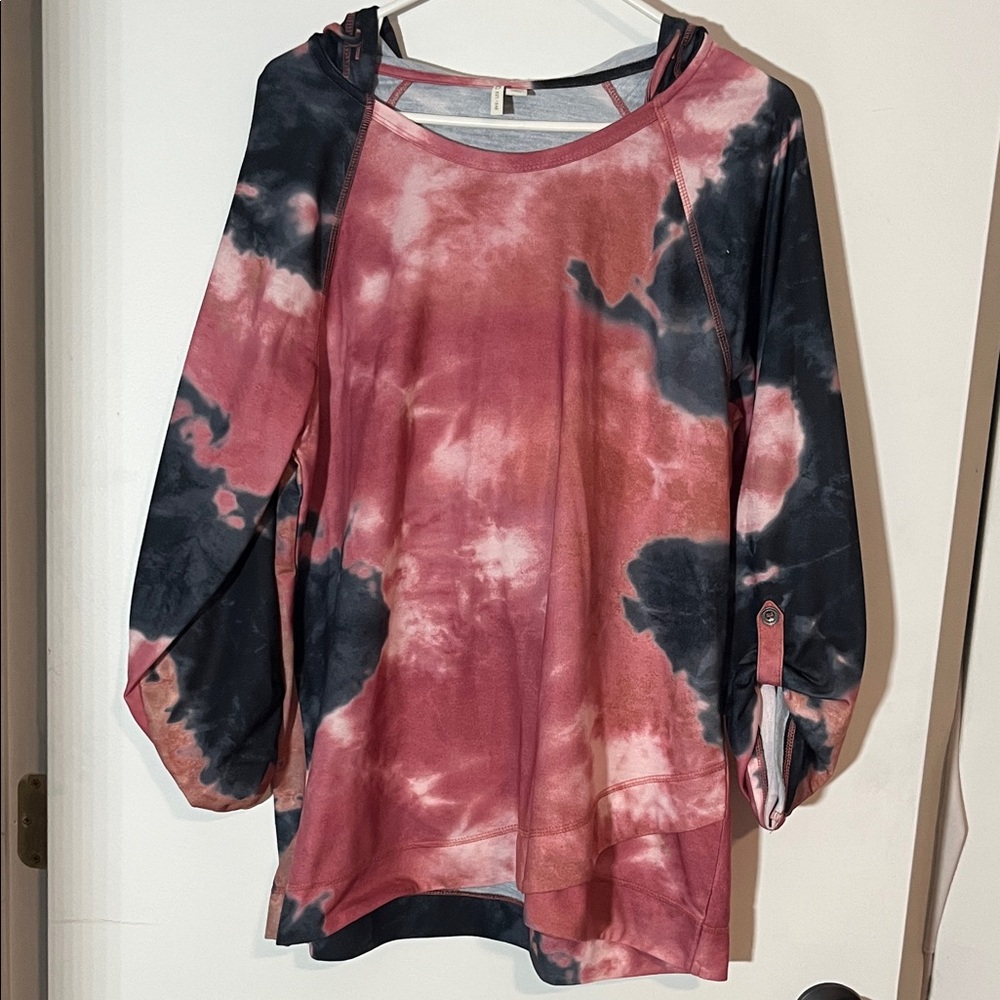 Cato Women's Tie-Dye Hoodie in Pink and Black